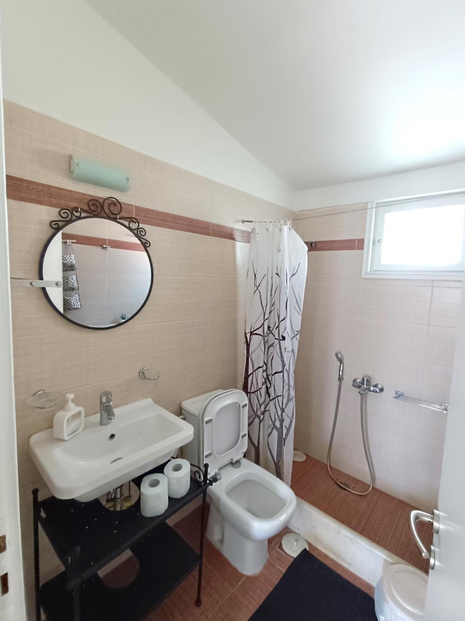 Nadia'S Place Порос Экстерьер фото